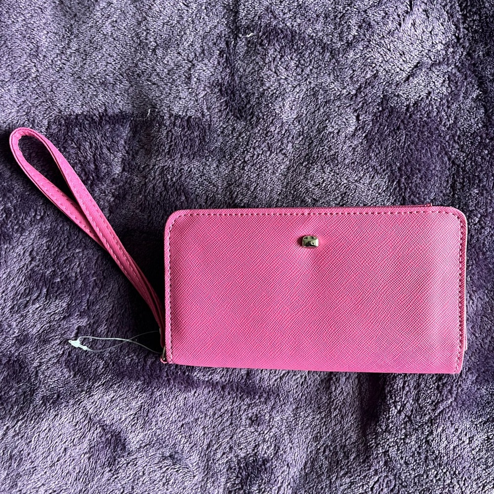 NWT IPhone 13 Wallet